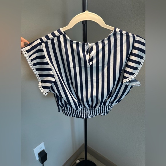 Cropped top - Picture 4 of 7